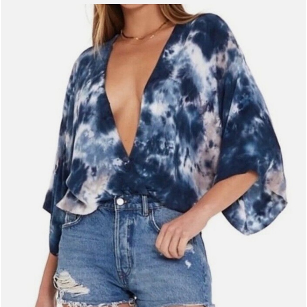 EUC Young Fabulous and Broke “Tia” Blouse Size Large